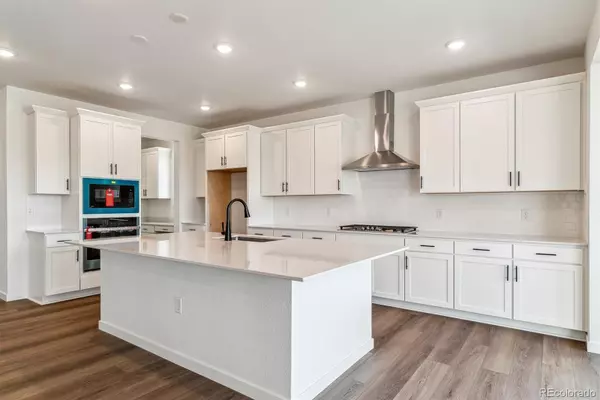 Aurora, CO 80018,25284 E Warren PL