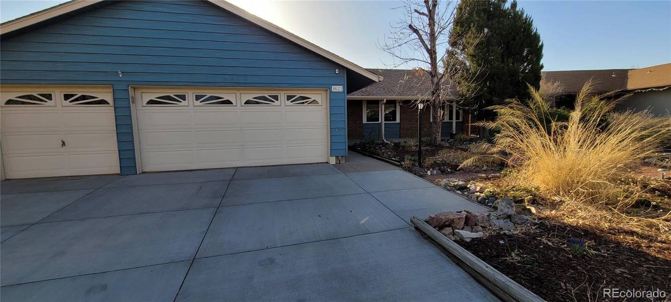 3622 S Ouray CIR, Aurora, CO 80013