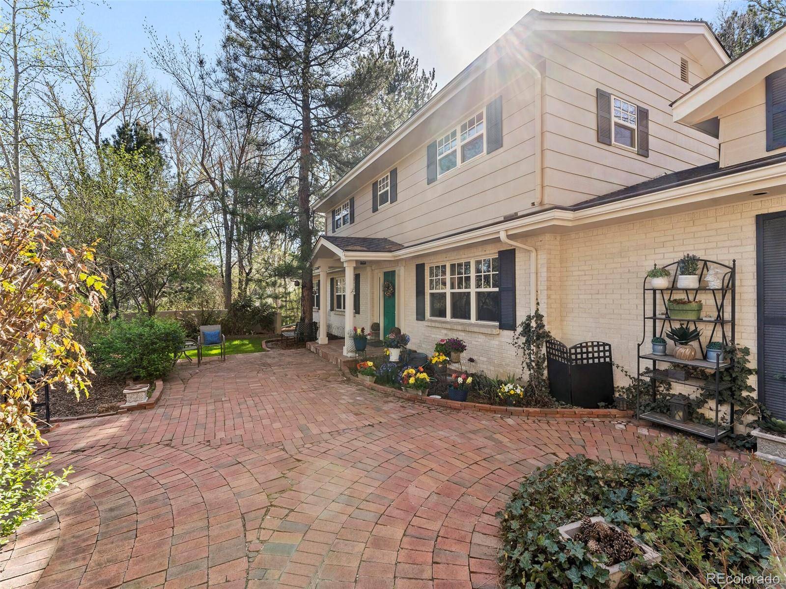 Cherry Hills Village, CO 80113,2 E Belleview PL