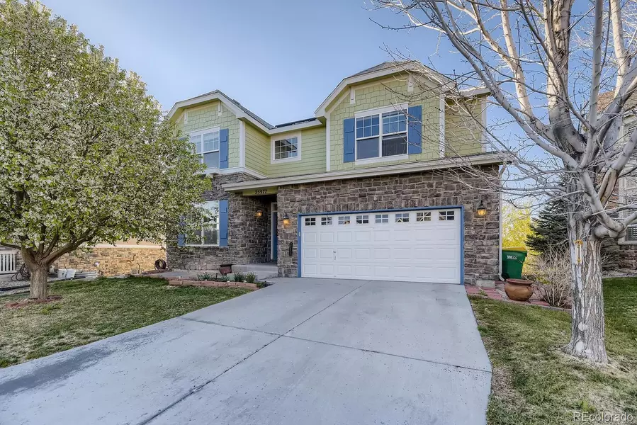 25977 E Frost CIR, Aurora, CO 80016