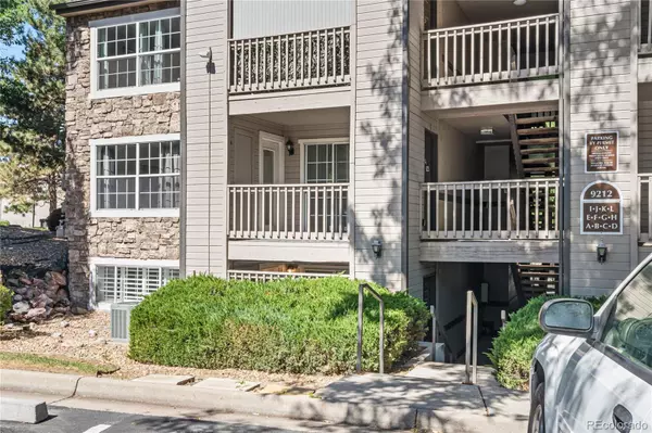 Englewood, CO 80111,9212 E Arbor CIR #G