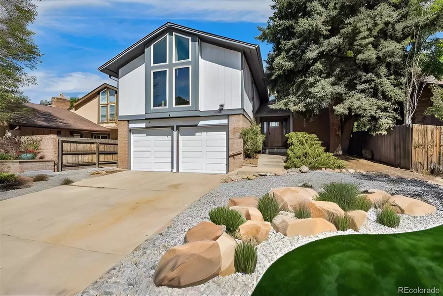 12332 E Bates CIR, Aurora, CO 80014