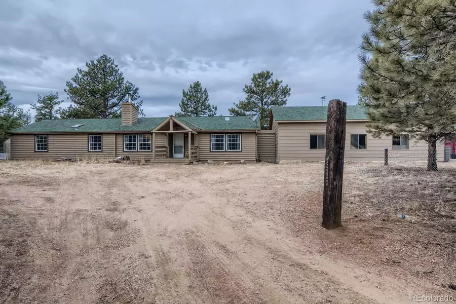 103 Shawnee CIR, Florissant, CO 80816