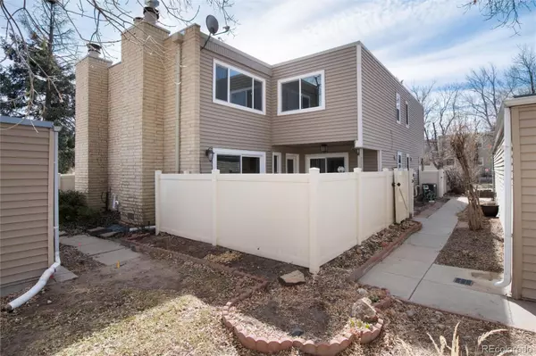 9695 E Kansas CIR #44, Denver, CO 80247