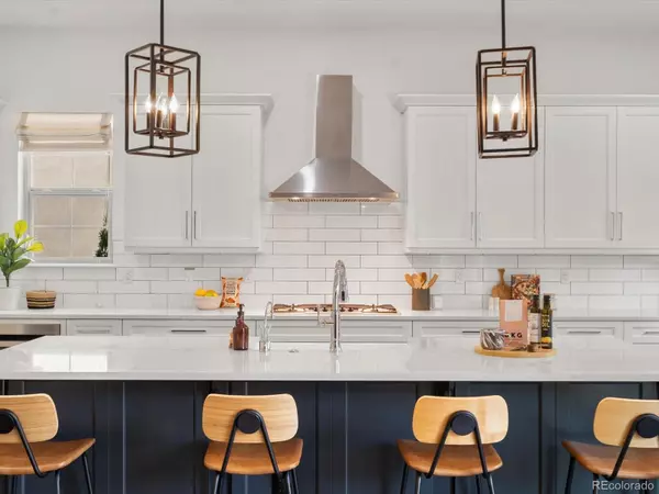 Centennial, CO 80111,5956 S Olive CIR