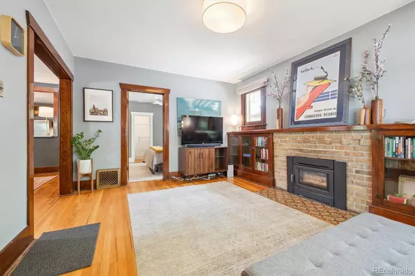 3044 W 40th AVE, Denver, CO 80211