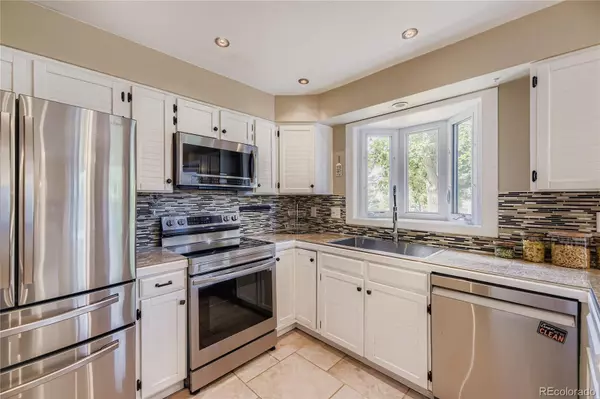 Highlands Ranch, CO 80126,9492 Crestmore WAY