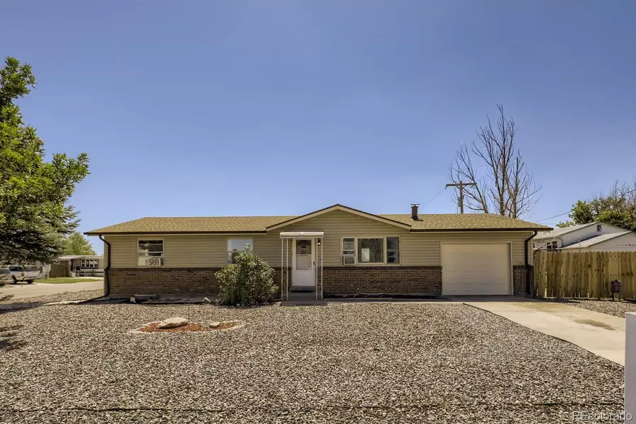 290 Kiowa ST, Bennett, CO 80102