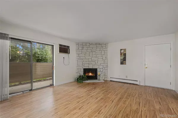 Denver, CO 80247,10150 E Virginia AVE #18-104