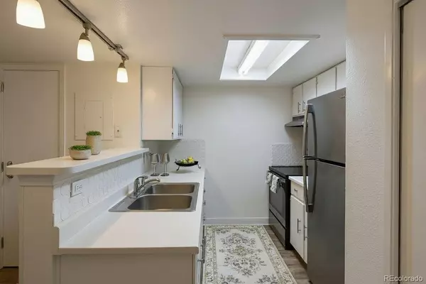 Aurora, CO 80017,17093 E Tennessee DR #212