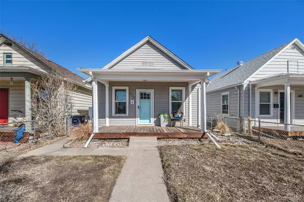 605 E Elk PL,  Denver,  CO 80216