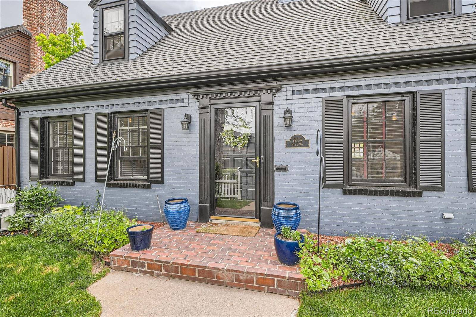824 S Medea WAY, Denver, CO 80209