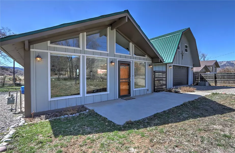 8968 County Road 300, Parachute, CO 81635