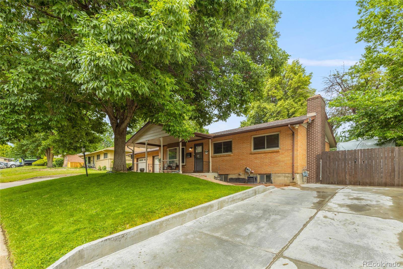 Denver, CO 80236,2876 S Wolff ST