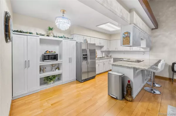 Golden, CO 80401,1810 Youngfield CT #A
