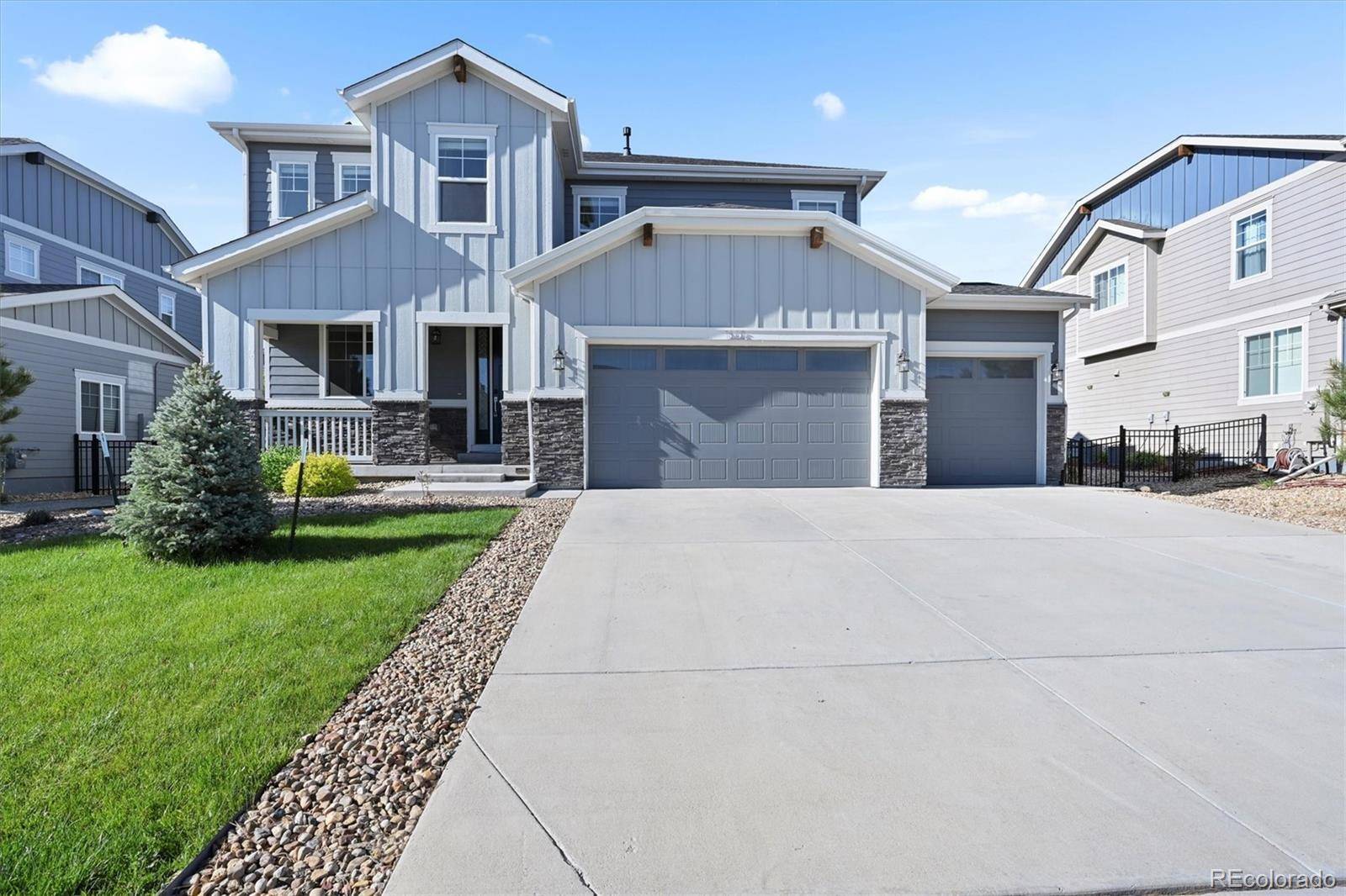 1665 Diamond Head DR, Castle Rock, CO 80104