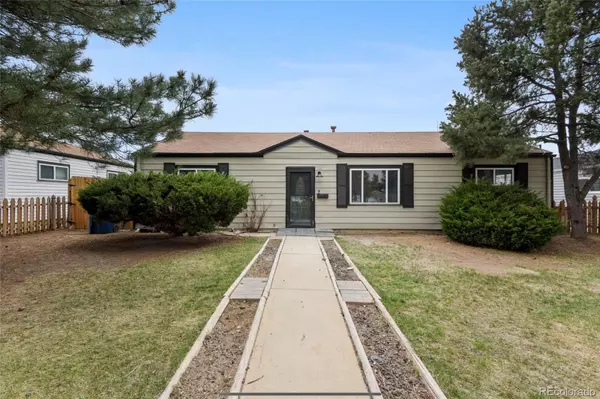 851 Victor ST, Aurora, CO 80011