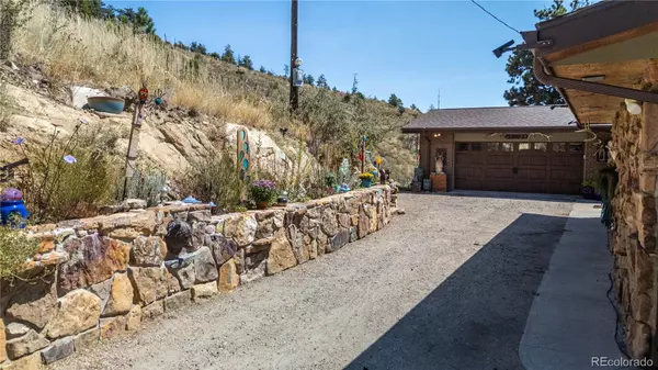 Loveland, CO 80537,834 Green Mountain DR