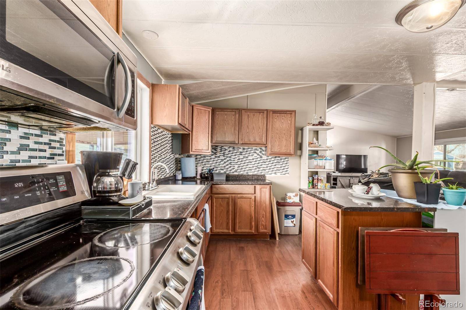 1654 Van Buren WAY, Aurora, CO 80011