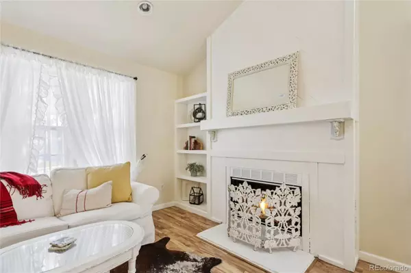 Aurora, CO 80015,17468 E Rice CIR #F