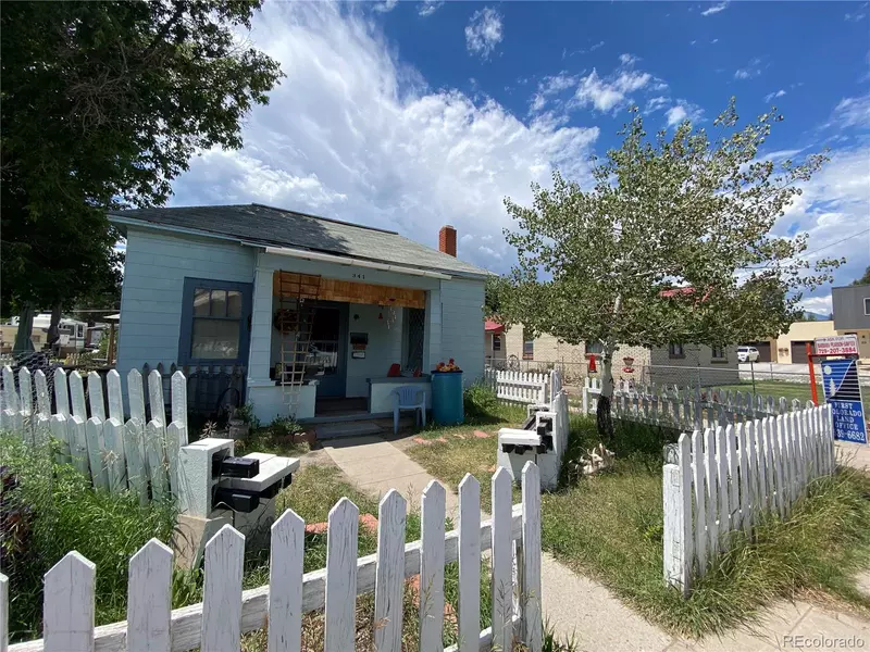 341 W 5th ST, Salida, CO 81201