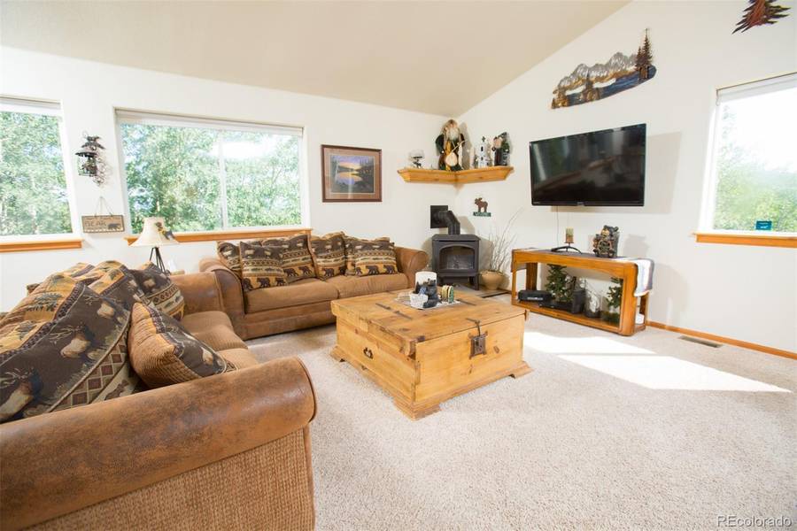 35 Wolf WAY, Como, CO 80432