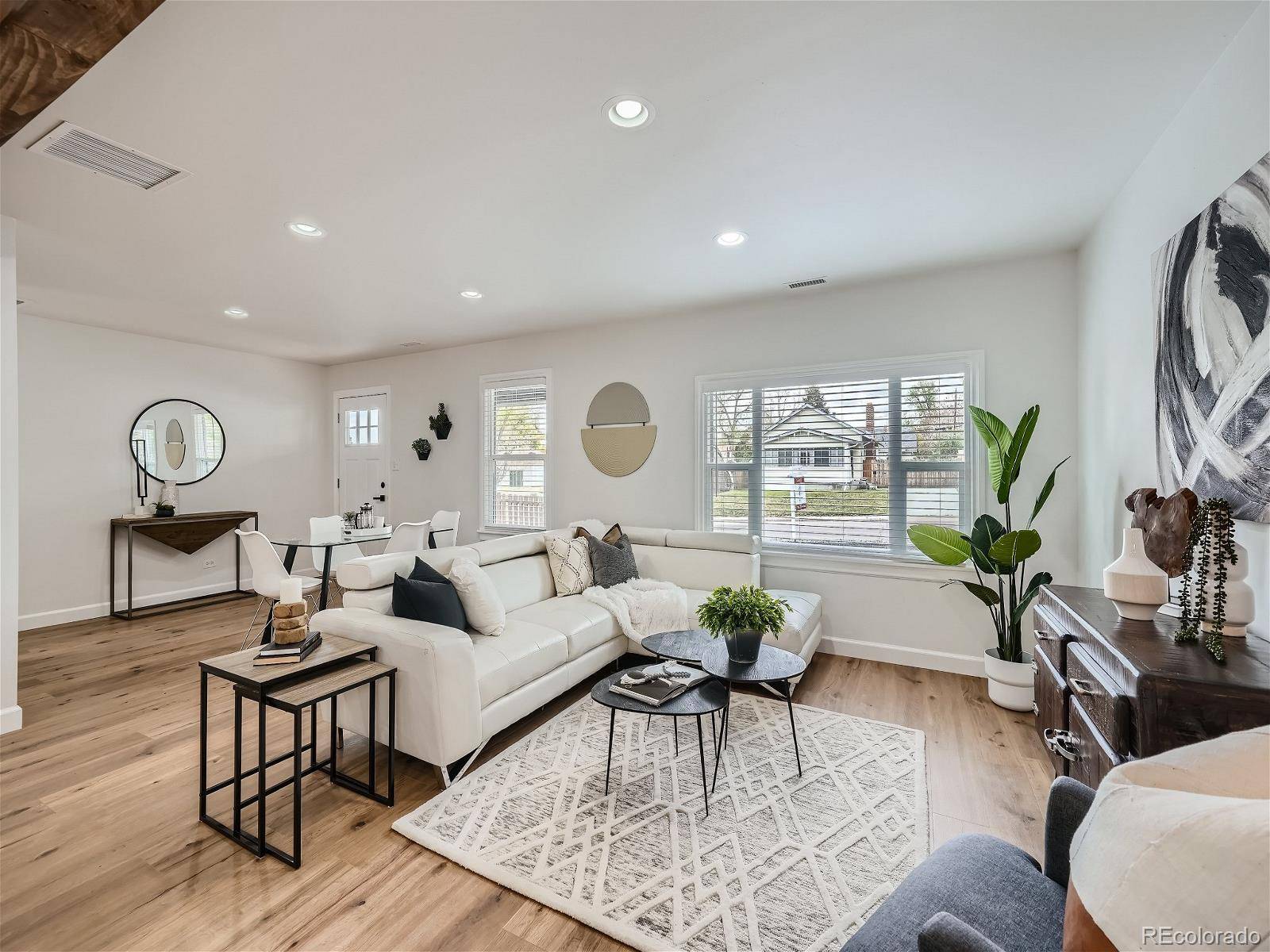 Denver, CO 80204,825 Perry ST