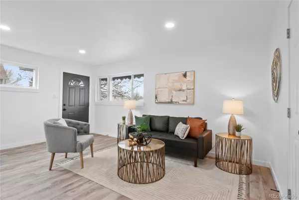 Denver, CO 80207,3630 Eudora ST