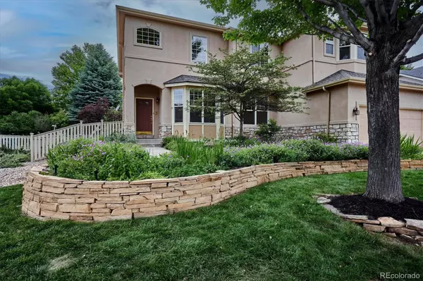 Arvada, CO 80004,6215 Devinney CIR