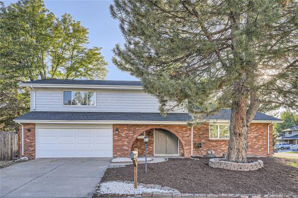 2403 S Lima WAY, Aurora, CO 80014