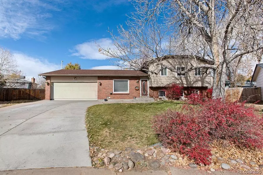 9151 W Temple PL, Littleton, CO 80123