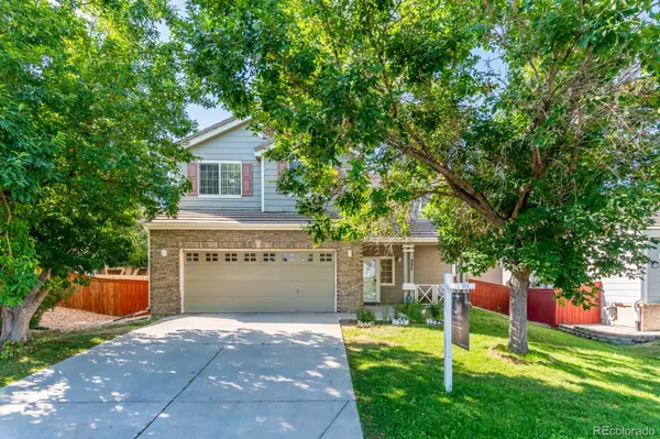 337 Ivory CIR, Aurora, CO 80011