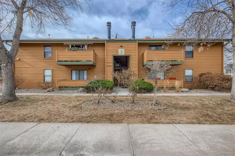 3275 S Ammons ST #201, Lakewood, CO 80227