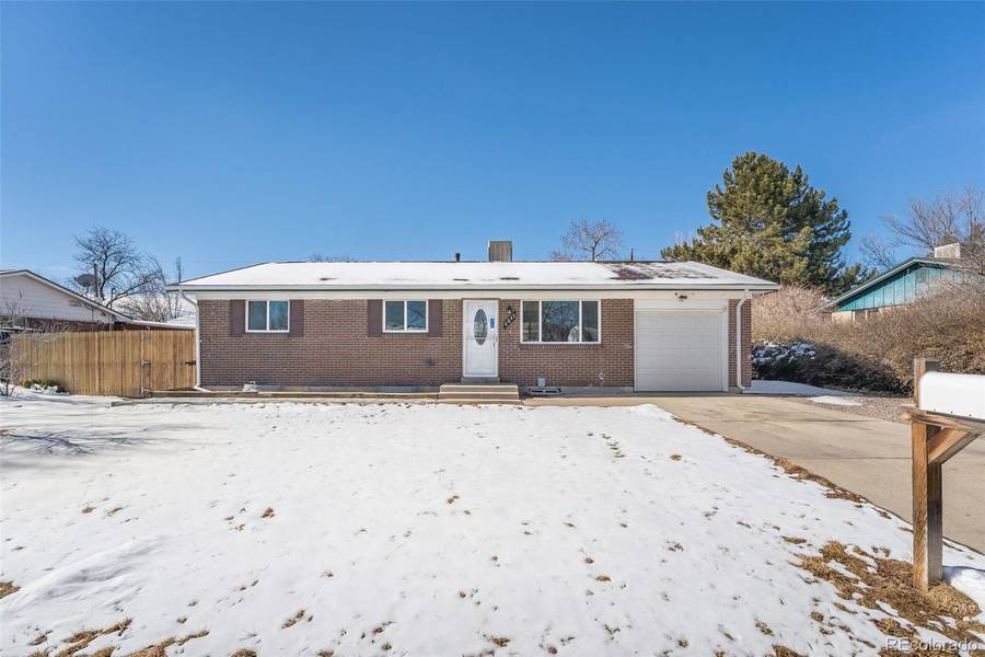 6045 Utica ST, Arvada, CO 80003