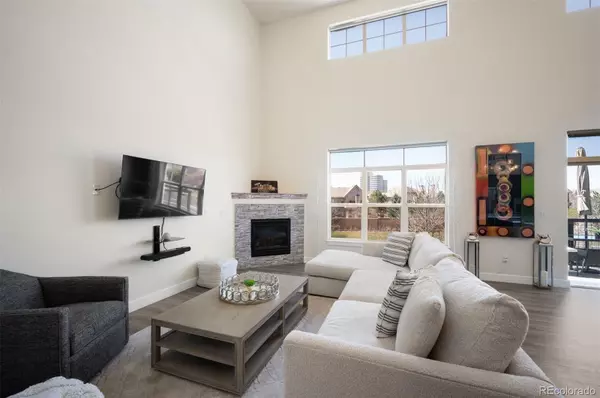 Englewood, CO 80111,5677 S Park PL #B310