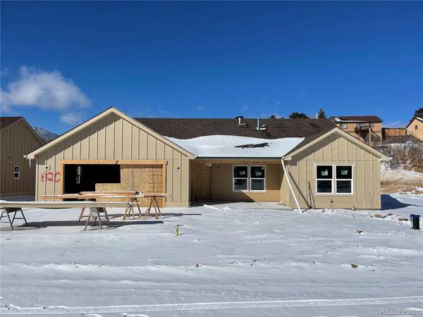 820 Meadow LN, Palmer Lake, CO 80133