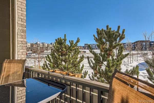 Centennial, CO 80122,460 E Fremont PL #208