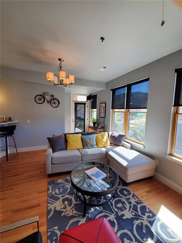 130 W Sackett AVE #L, Salida, CO 81201