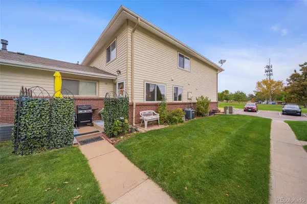 3351 S Field ST #99, Lakewood, CO 80227