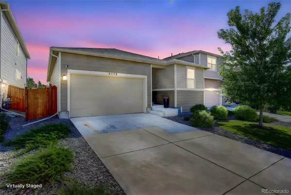 4238 S Netherland CIR, Aurora, CO 80013