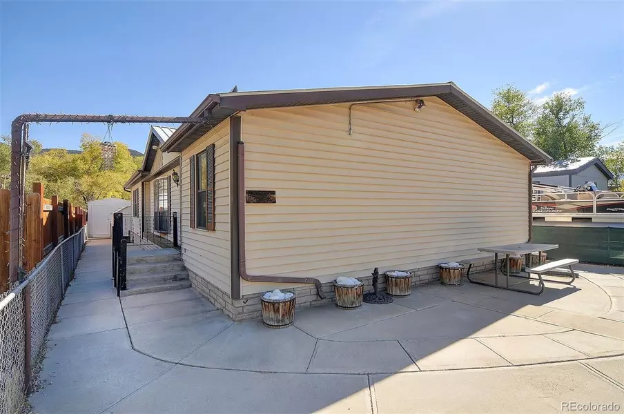 629 Vine ST, Salida, CO 81201