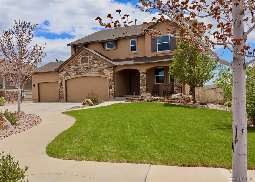 9285 Sunstone DR, Colorado Springs, CO 80924