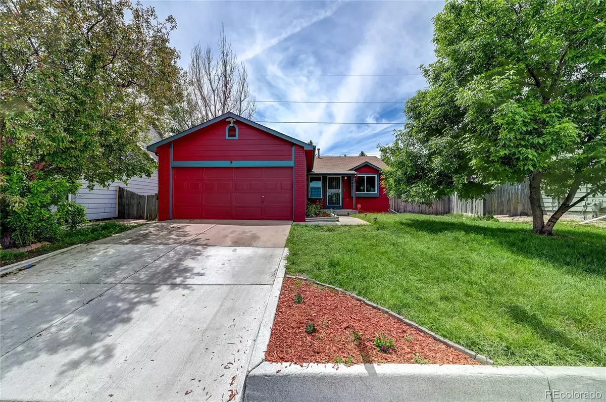 Centennial, CO 80015,19492 E Monmouth PL