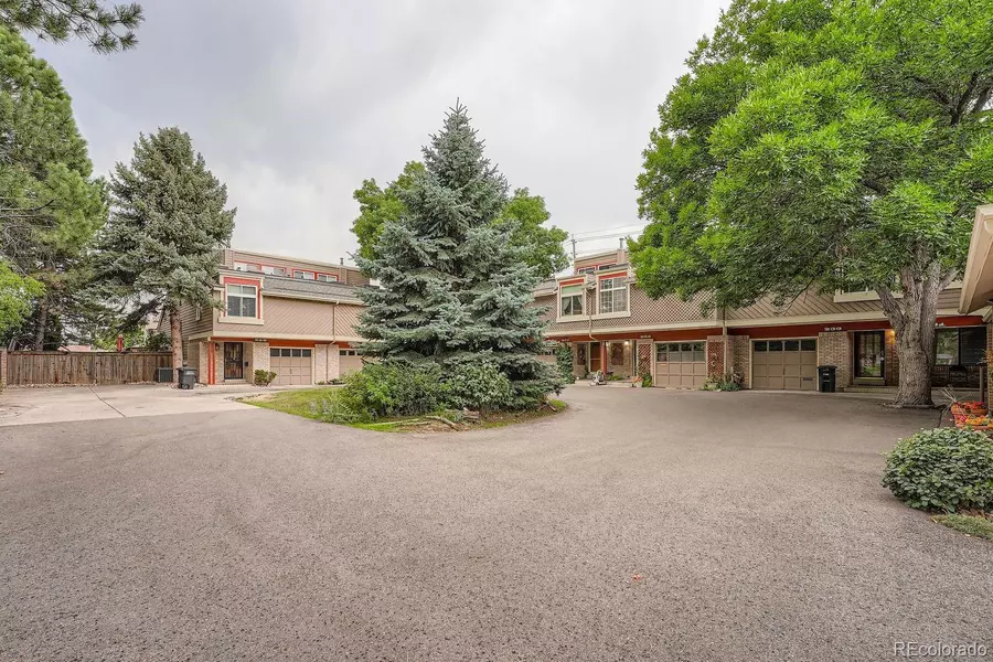 235 S Monaco Pkwy, Denver, CO 80224