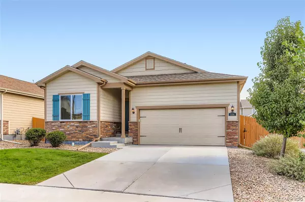 556 Sandi LN, Dacono, CO 80514