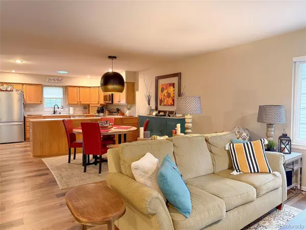 Fort Morgan, CO 80701,802 Navajo AVE