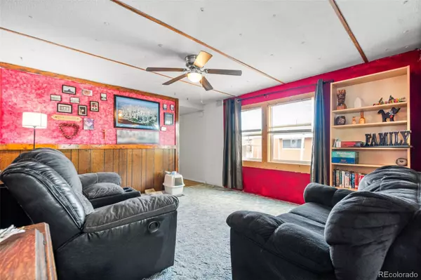 Colorado Springs, CO 80907,720 4th ST