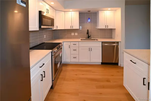 Aurora, CO 80014,13902 E Marina DR #412