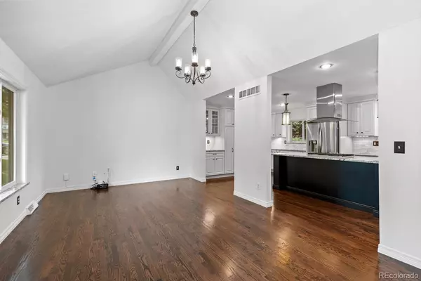 Centennial, CO 80112,7337 S Ulster ST