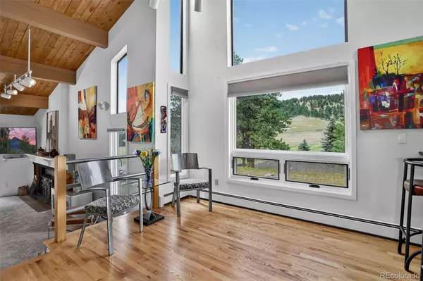 Golden, CO 80401,24376 Currant DR